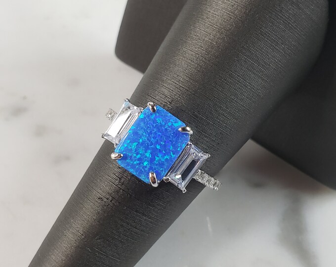 Womens Estate Sterling Silver Modernist Blue Opal & CZ Ring 2.5g E1417