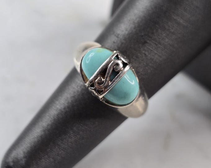 Womens Vintage Estate Sterling Silver Turquoise Ring 4.0g E3551