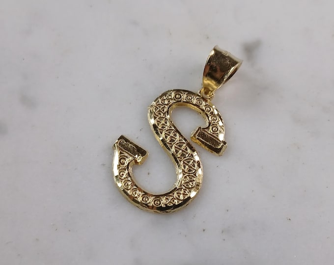 Womens Sterling Silver Gold Tone Initial Letter " S " Pendant 1.9g E7011