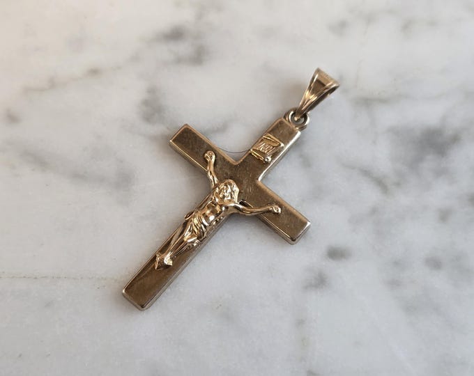 Vintage Estate 14K Yellow Gold Religious Cross Pendant, 1.4g E7536