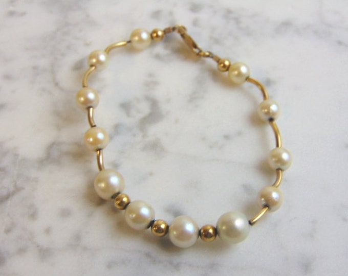 Womens Vintage Estate 10K Gold Pearl Bracelet 10.3g E1125