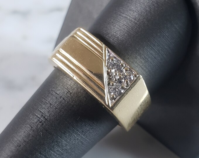 Mens Vintage Estate 14K Yellow Gold Diamond Ring 12.8g E3716