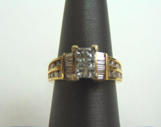 Lovely Women's Vintage Estate 14K Yellow Gold Diamond Cluster Ring 6.8g E3563