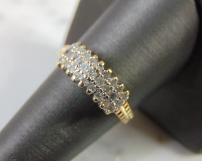 Womens Vintage Estate 14K Yellow Gold Diamond Cluster Ring 3.5g E1338