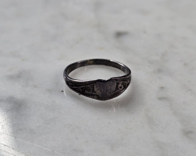Womens Vintage Estate Sterling Silver "Heart" Toe Ring 1.0g, E4147
