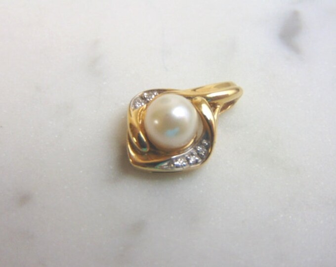 Womens Vintage Estate 14K Yellow Gold Pearl & Diamond Pendant, 2.8g E2598