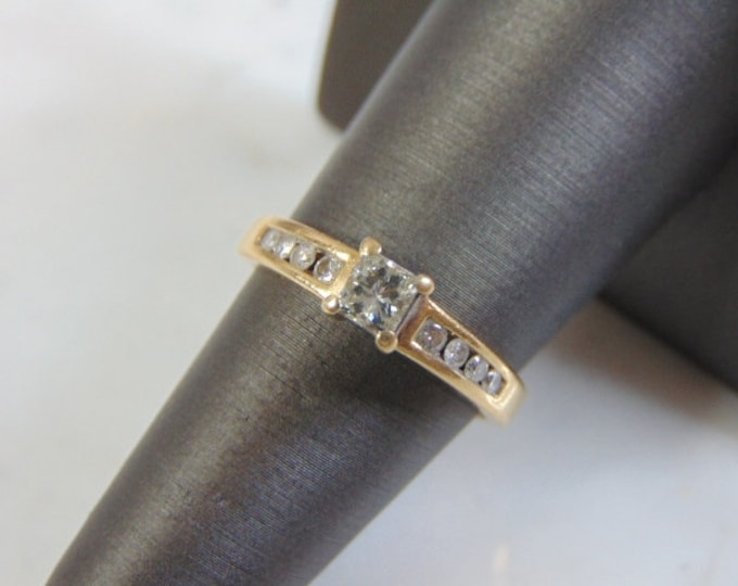 Womens Vintage Estate 14K Yellow Gold Diamond Ring, 3.3g E3267