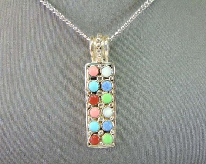 Womens Vintage Sterling Silver Multi-Stone Pendant & Necklace 15.7g E796