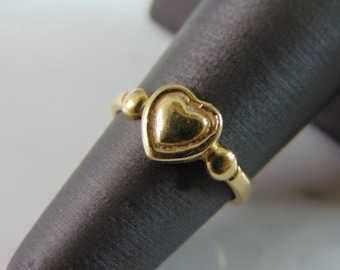 Womens Vintage Estate 14k Gold Heart Ring 3.2g #E2004