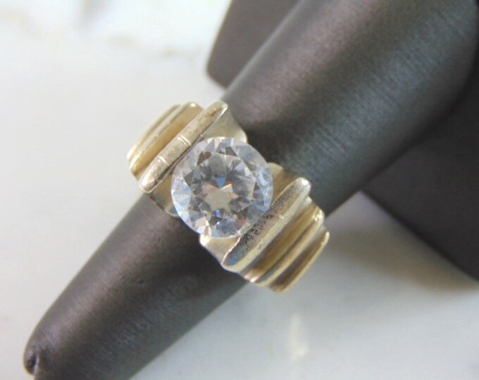 Womens Vintage Estate Sterling Silver CZ Ring 16.4g E855