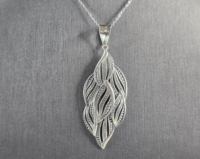 Womens Vintage Estate Sterling Silver Modernist Pendant w/ Necklace 6.4g E3331