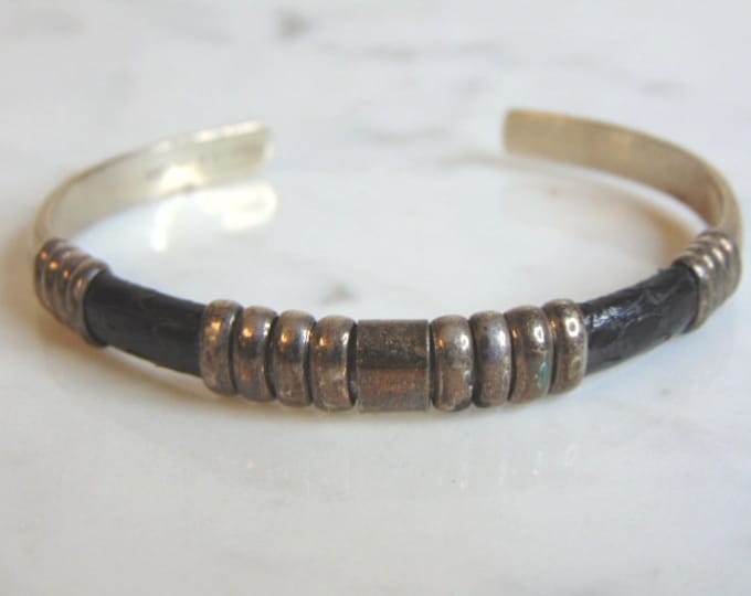 Womens Vintage Estate Sterling Silver Cuff Bracelet 25g E5603