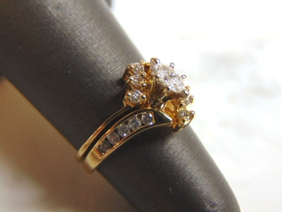 Womens Vintage Estate 14K Yellow Gold Diamond Rin… - image 2