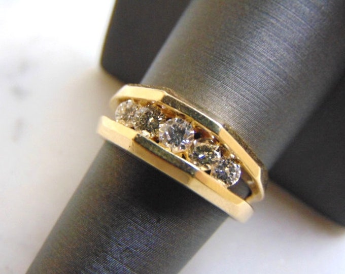 Mens Vintage Estate 14K Yellow Gold Diamond Ring  7.8g E2494