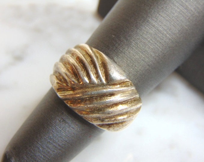 Womens Vintage Estate Sterling Silver Modernist Ring, 9.0g E5052