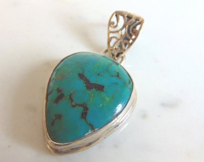 Womens Vintage Estate Sterling Silver Turquoise Pendant 13.6g E5693