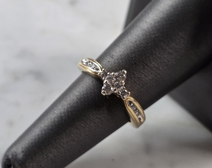 Womens Vintage Estate 14k Yellow Gold Diamond Keepsake Ring 4.1g E5863