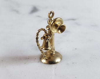 Womens Vintage Estate 14k Gold Candlestick Phone Pendant Charm Bracelet 2.8g E6193