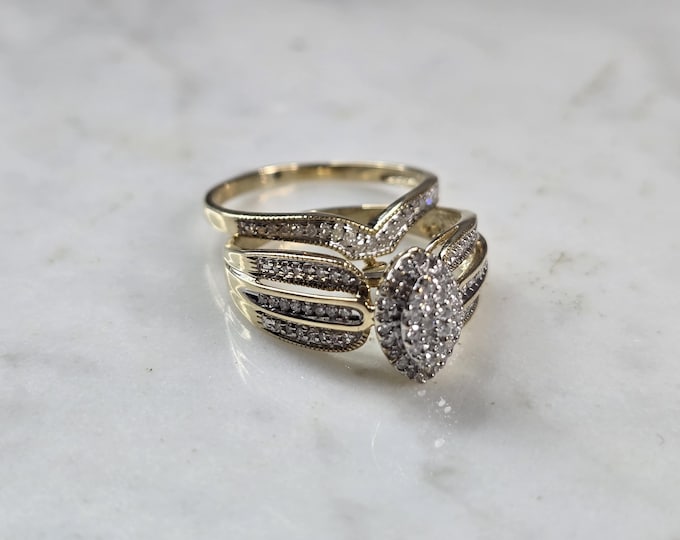 Womens Vintage Estate 10K Yellow Gold Diamond Wedding Ring Set 4.0g E1606