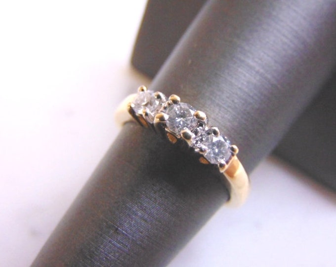 Womens Vintage Estate 14K Yellow Gold Diamond Ring, 3.6g E3528