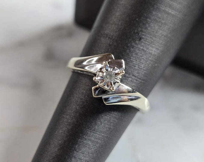 Womens Vintage Estate 10k White Gold Diamond Ring 2.3g #E4413