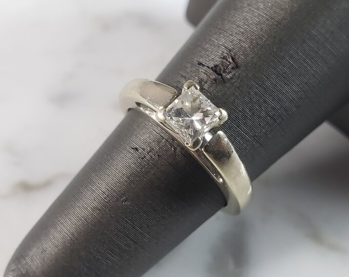 Womens Vintage Estate 14K White Gold Diamond Ring, 4.5g E6291