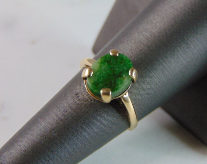 Womens Vintage Estate 10K Yellow Gold Jade Ring 2.7g E3913