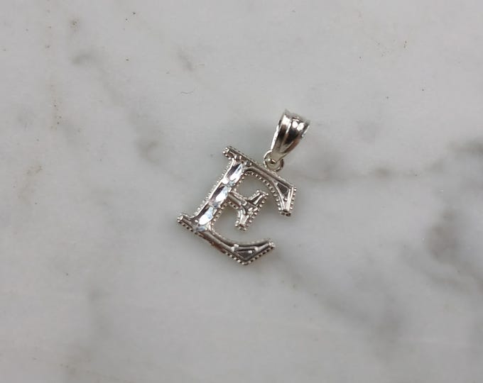 Womens Sterling Silver Initial Letter " E " Pendant 0.3g E6072