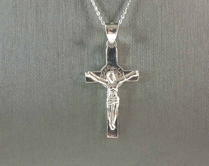Womens Sterling Silver Religious Cross Pendant Necklace 6.9g E1494