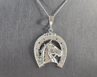 Women Vintage Sterling Silver Lucky Horseshoe Pendant Necklace 11.1g E5761