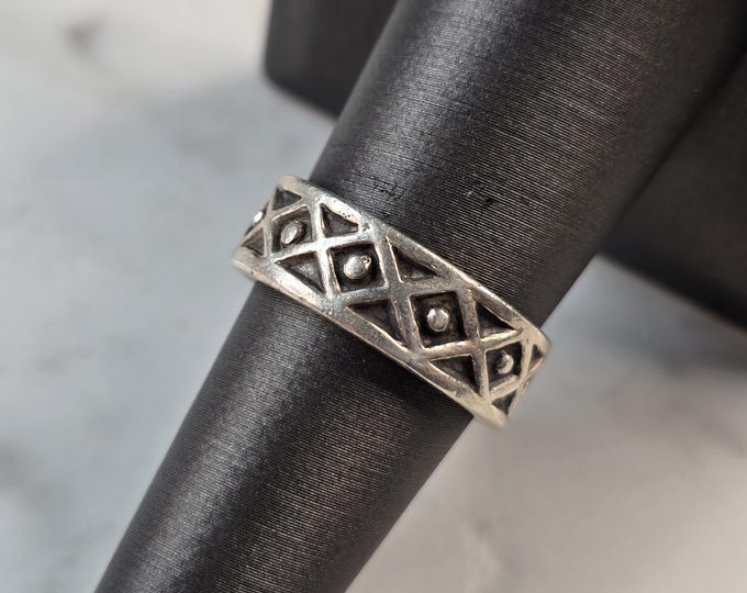 Womens Vintage Estate Sterling Silver Celtic Eternity Band Ring 5.4g E7629