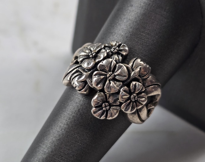 Womens Vintage Estate Sterling Silver Flower Ring 5.6g E3702