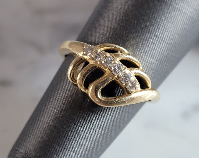 Womens Vintage Estate 14k Gold Modernist Diamond Ring 2.6g E7099