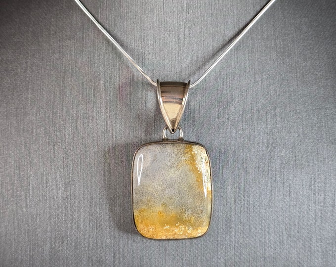 Womens Vintage Estate Sterling Silver Agate Necklace 19.7g E7702