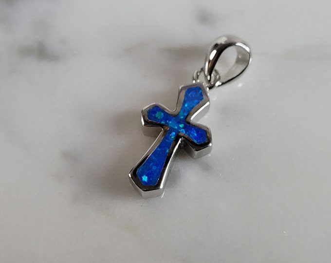Womens Sterling Silver Blue Opal Religious Cross Pendant 1.8g E778