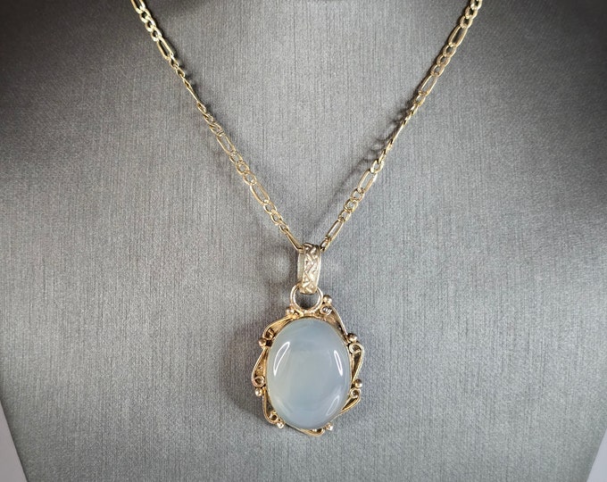 Womens Estate Sterling Silver Modernist Chalcedony Pendant Necklace 17.0g E7641