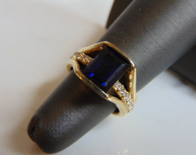 Womens Vintage Estate 14K Yellow Gold Sapphire & Diamond Ring, 9.3g E850