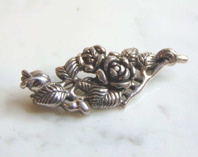 Womens Vintage Estate Sterling Silver Floral Repousse Brooch 11.6g E1534