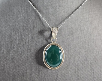 Womens Vintage Estate Sterling Silver Green Onyx ? Pendant Necklace 8.8g E1140