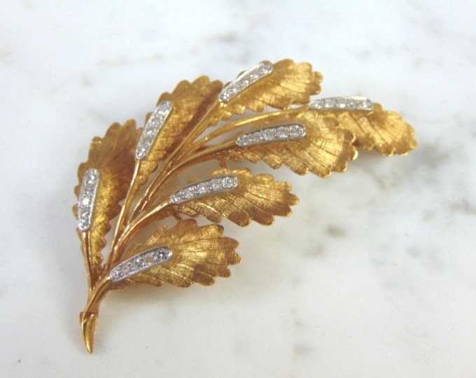 Womens Vintage Estate 18K Gold Diamond Oak Leaf Brooch 14.5g E817