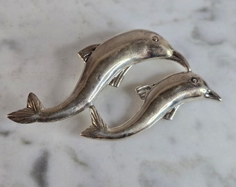 Womens Vintage Estate Sterling Silver Dolphin Brooch 9.7g E7401