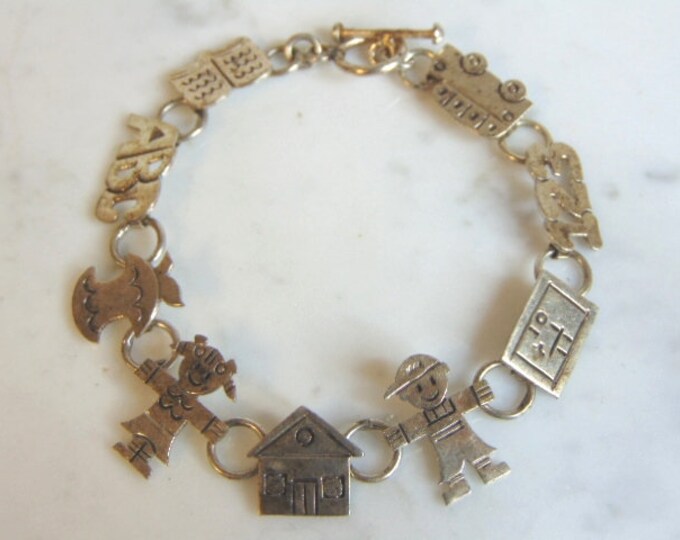 Womens Vintage Estate Sterling Silver School Bracelet 13.8g E5699