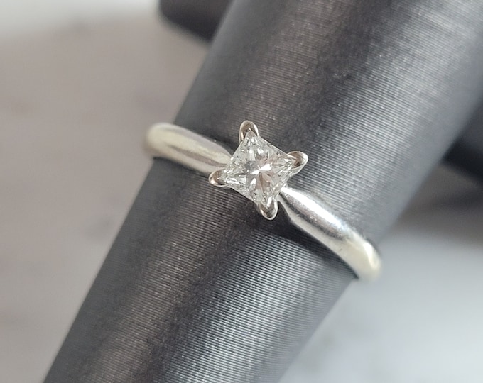 Womens Vintage Estate 14k White Gold Diamond Engagement Ring 2.3g  E6355