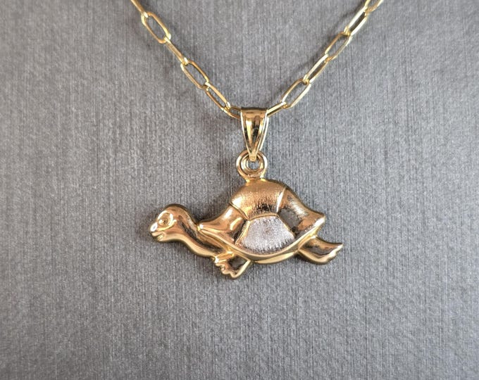 Womens Vintage Estate 14K Gold Necklace W/ Turtle Pendant 4.6g #E7668