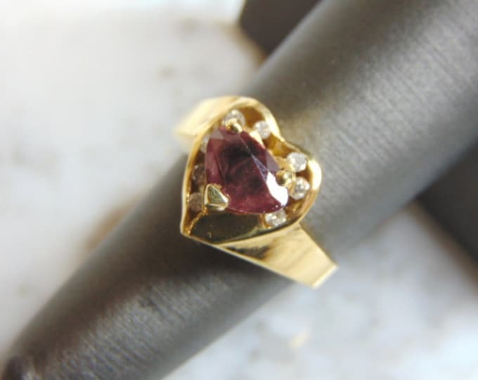 Womens Vintage Estate 14K Yellow Gold Heart Tourmaline ? Diamond Ring 6.6g #E3000