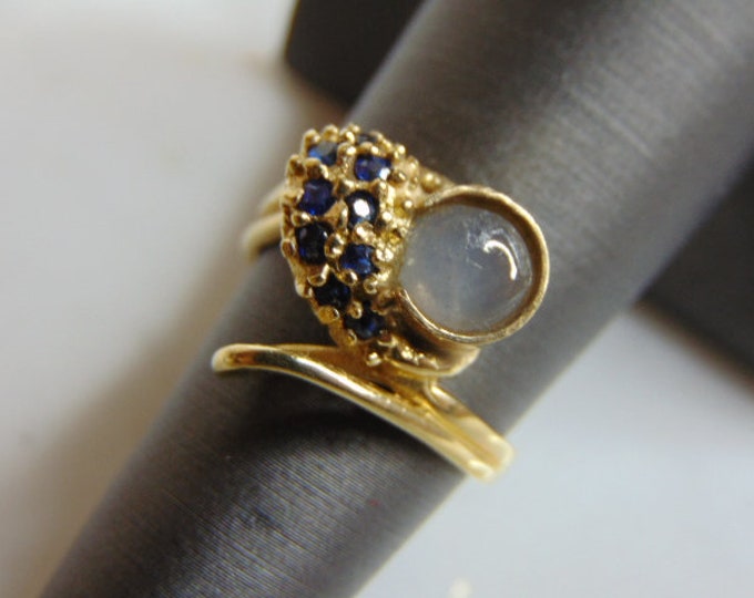 Womens Vintage Estate 14K Yellow Gold Blue Sapphire Ring 3.8g #E2973