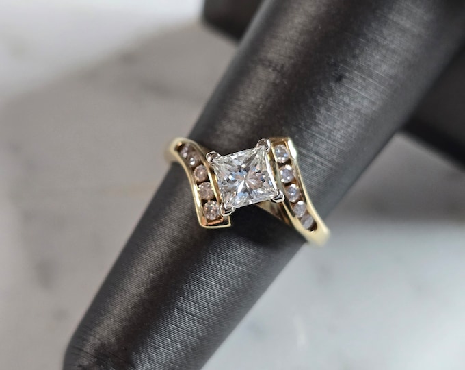 Womens Vintage Estate 14k Yellow Gold Diamond Ring 3.4g E7929