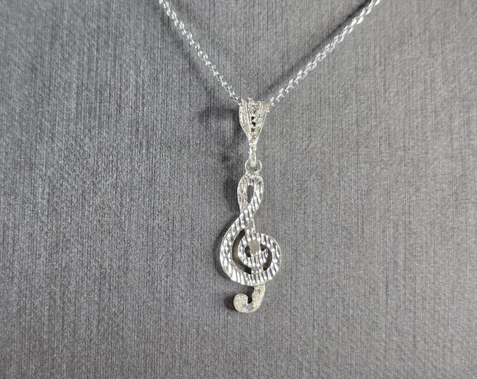 Womens Sterling Silver Treble Clef Music Pendant Necklace 3.0g E1658