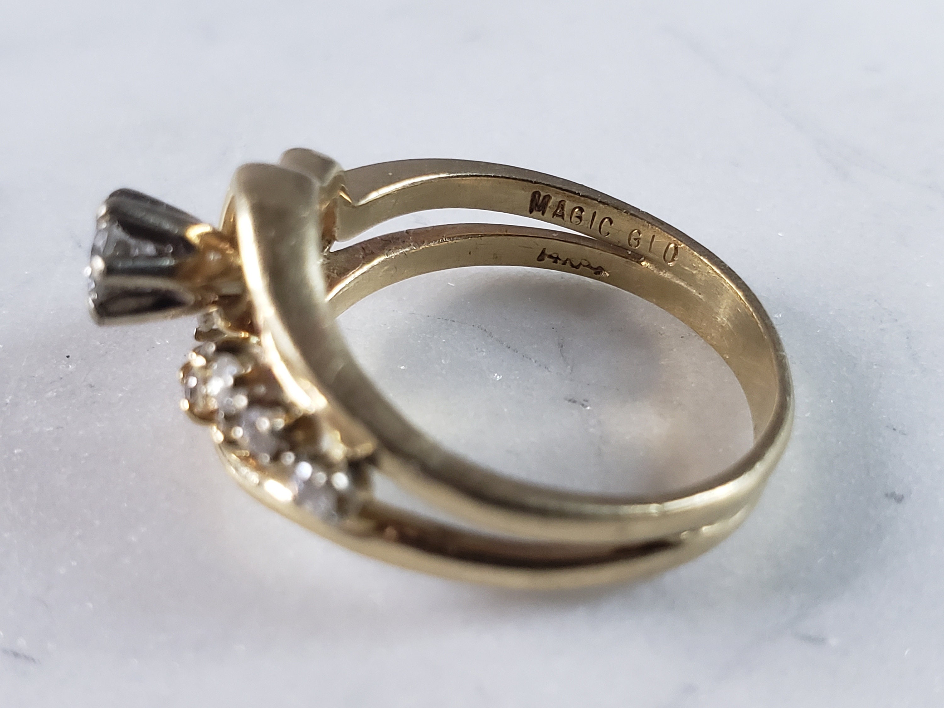 Womens Vintage Estate 14k Gold Diamond Ring Magic Glo 4.5g E2548