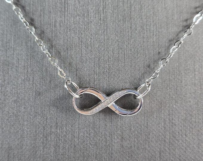 Womens Sterling Silver Hercules Knot Necklace 4.3g E3760